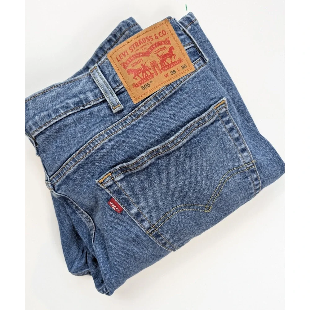 Levi's 505‎ Regular Fit Light Blue Wash Straight Leg Denim Jeans Mens Size 38x30